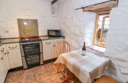 Beddgelert Cottage | Waterfall Cottage