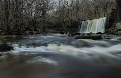 Coelbren Apartment | Waterfall country Apartments pen y fan