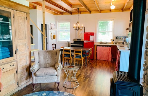 Gills Rock Cottage | Waterfront 1 bedroom and loft cottage with small private pier on Garrett Bay