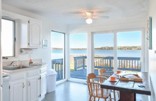 Orleans House | Waterfront amazing views near beaches