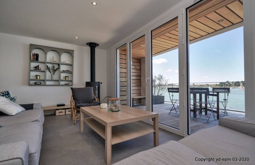 Ile-Tudy House | Waterfront architect-designed house