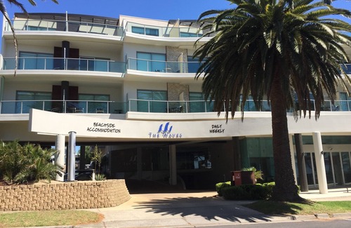 Cowes Apartment | Waterfront at Waves