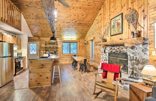 Manitowish Waters Cottage | Waterfront Cottage w/Dock on Papoose Lake!
