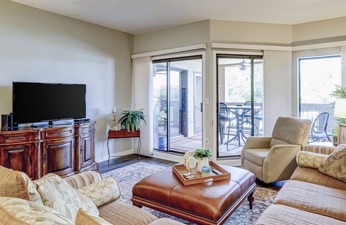 Shelter Cove Condo | Waterfront condo with scenic balcony - pool, central AC, private washer/dryer