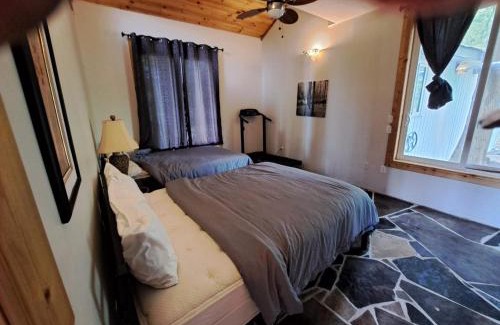 Lion's Head House | Waterfront Cottage in Lion's Head