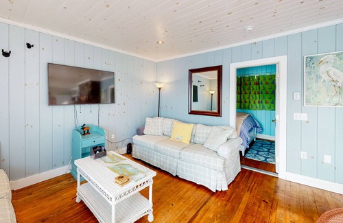 Hall Quarry House | Waterfront, dog-friendly home on Somes Sound with amazing view & firepit