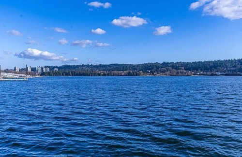 Port Moody House | Waterfront Escape | Waterfront | HotTub | Grill