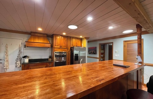 Fox Hill - Grandview House | Waterfront Escape with Indoor Cedar Pool & Hot Tub-Chesapeake Bay Retreat