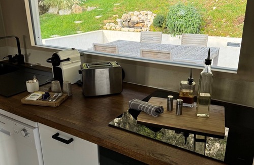 Rochefort-sur-Nenon House | Waterfront house Les Roches