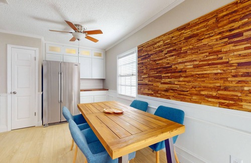 St. Petersburg Condo | Waterfront Ground Floor Condo with Private Patio