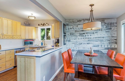 Roche Harbor House | Waterfront Home! Beach! Near Roche Harbor! (wbct)