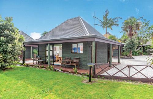 Tairua House | Waterfront island-style 1-bdrm superior Villa