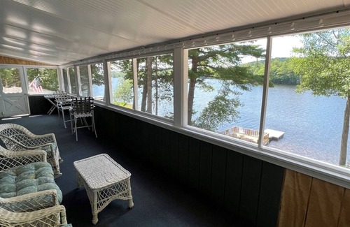 Naples Cottage | Waterfront on Sebago Lake