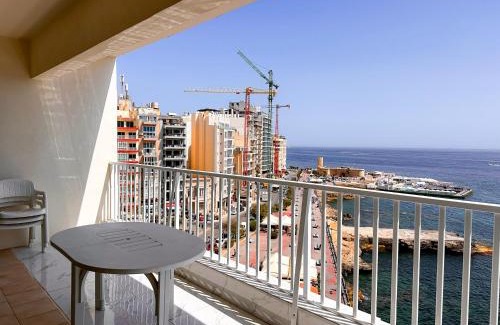 Tower Road Apartment | Waterfront Panorama Massive Three Bedrooms Flat S8