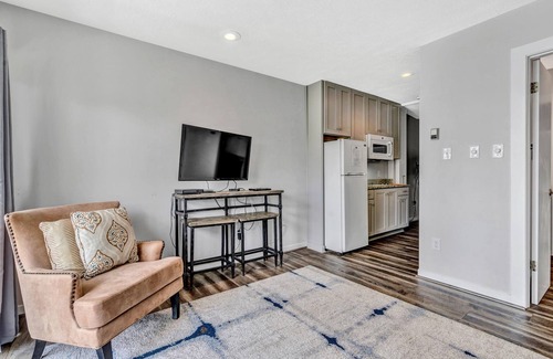 North Shore Condo | Waterfront Striper’s Landing condo with views, pool & boat launch - near dining