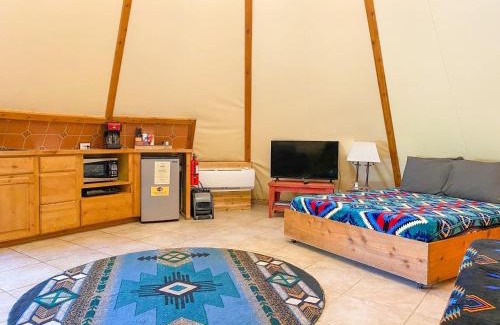 Seguin House | Waterfront Teepee 3 Jumping Fish