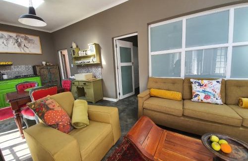 Pretoria House | Waterhouse Guest Lodge in Waterkloof