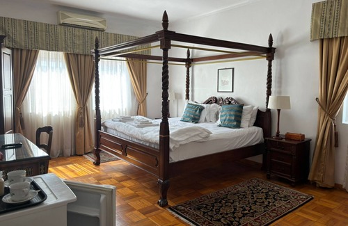 Waterkloof Hotel | Waterkloof Mansion Boutique Hotel