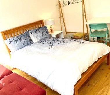 Waterloo Bed & Breakfast | Waterloo Central London - Private Rooms in Shared Apartment