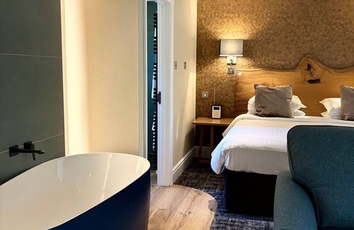 Betws-Y-Coed Hotel | Waterloo Hotel Lodge