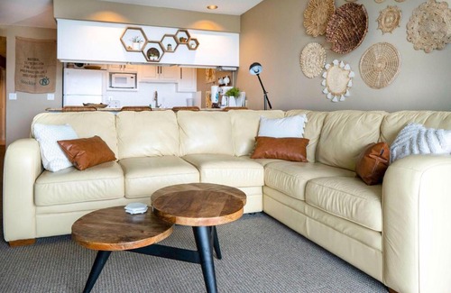 Lincoln City House | Waters Edge 304