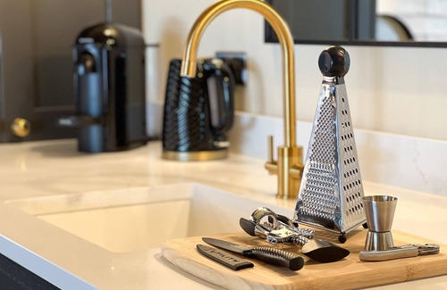 Wing Cottage | Waters Edge, a romantic cottage with stunning views of Talkin Tarn