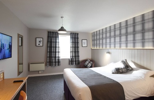 Warrington Hotel | Waterside