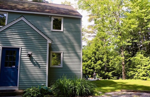 Campton House | Waterville Estates! Private and peaceful yard, Sleeps 8, 3Br/2Ba, Fire Pit, Deck
