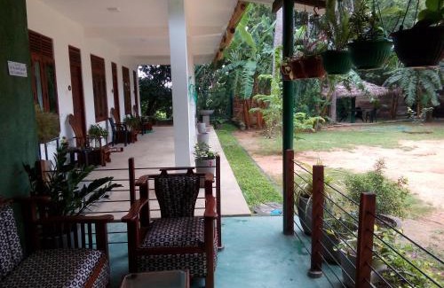 Polonnaruwa Cabin | Waterway garden