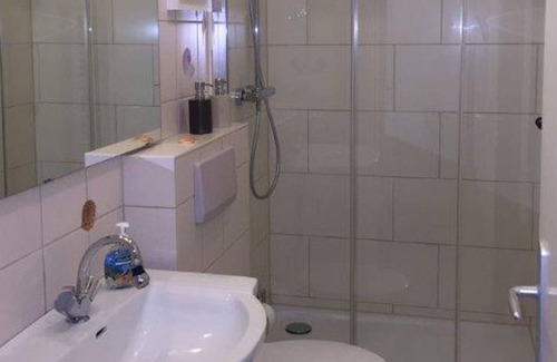 Tating Apartment | Wattläufer - Guesthouse on the Hochdorfer garden