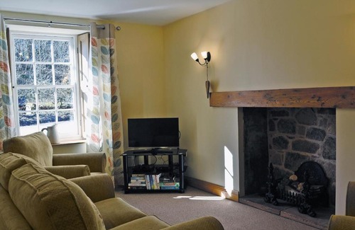 Thornhill House | Waulkmill Cottage