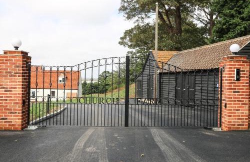 Burgh Castle House | Waveney View Cottage
