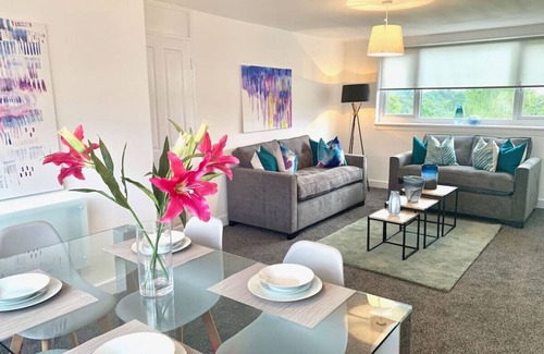 East Kilbride Apartment | Waverley Apartment - stunning apartment in East Kilbride