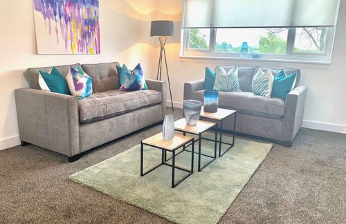 East Kilbride Apartment | Waverley Apartment - stunning apartment in East Kilbride
