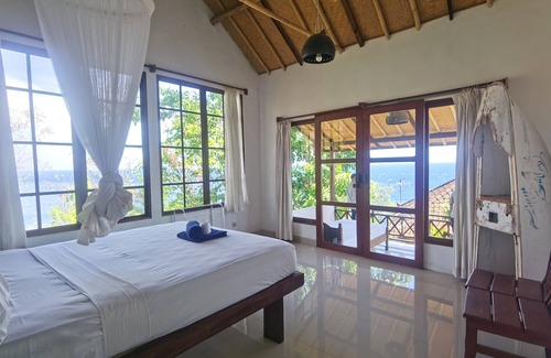 Amed Hotel | Wawa Wewe Rock
