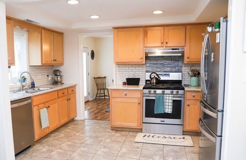 Hampton Apartment | We have a fully furnished bedroom that is ready to become someone's home away from home