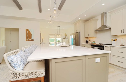 Seagrass House | We Love Snowbirds! Lulu’s Beach House: Pet Friendly Luxury on CSB