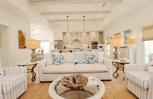 Seagrass House | We Love Snowbirds! Lulu’s Beach House: Pet Friendly Luxury on CSB