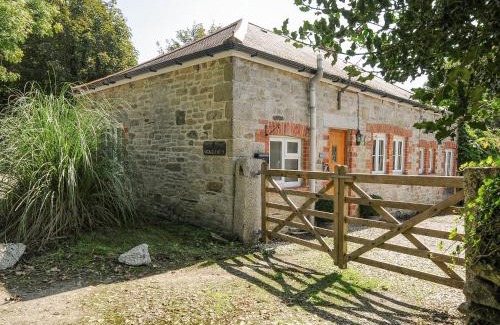 Saint Breward House | Weasels Nest