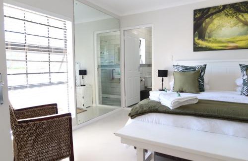 Port Elizabeth Apartment | Weaver Lane Country Escape - The Bandit Porcupine