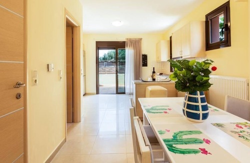 Loutra Villa | Wedding Villa Up to 20