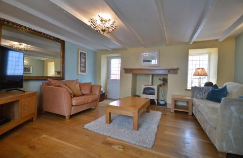 Cawsand House | Wedgewood Cottage, Cawsand