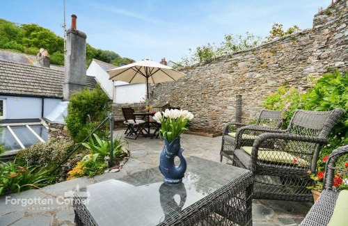 Cawsand House | Wedgwood Cottage, Cawsand