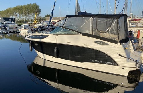 Ouistreham Boat Rental | Weekend Romantique sur un Bateau