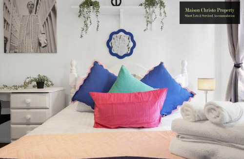 St. Dunstan's Apartment | WEEKLY OR MONTHLY STAYS, London, Stepney Green, 2Bedroom Apt, Sleeps 6, Servcied Apartment By Maison Christo Property Short Lets & Serviced Accomdation
