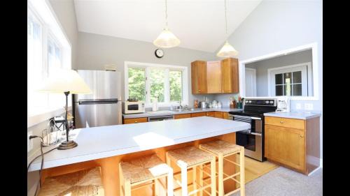 Campton House | Weetamoo Trail 50