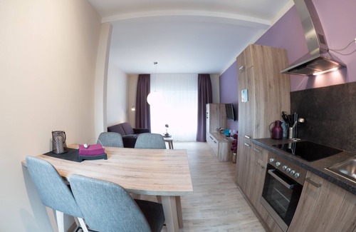 Volkach Hotel | Weinbar und Hotel FahrAway