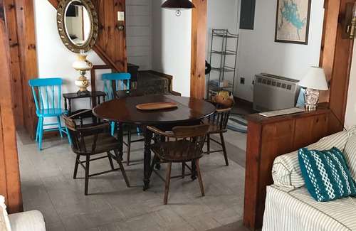 Weirs Beach Cottage | Weirs Beach 2 Bedroom Cottage Steps Away from Lake & Beach.