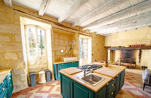 Manzac-sur-Vern Cottage | Welcome at Manoir de Dives