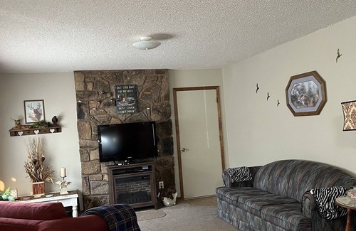 Copeland House | Welcome Inn at Grand Lake Grove Oklahoma, fishing, vacation rental, close to all